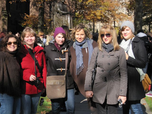 Girls from Babette's cluster enjoying a Fall day at Yale University