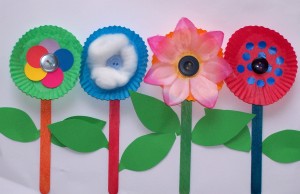 flower-craft-free-kids-pop-sticks-easy-patty-pans1