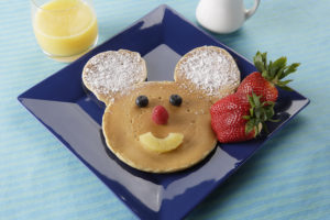 “Mickey Mouse Pancakes”, Riverbelle Terrace, Disneyland Park