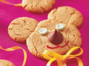 Click here for some fun cookie recipes to try with your kids