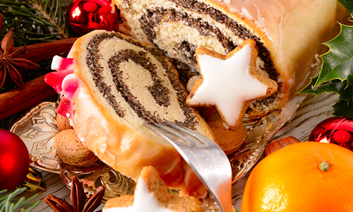 polish christmas traditions christmas eve poppy seed cake food poland culture