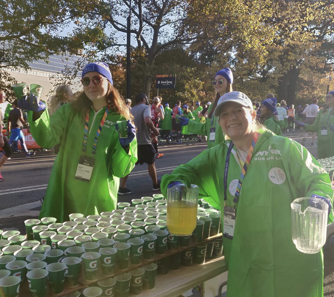 Hundreds of Au Pairs become “Au Pair Explorers” and Volunteer for the NYC Marathon | Au Pair in America