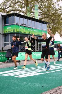 Meline - Au Pair running NYC Marathon 2025