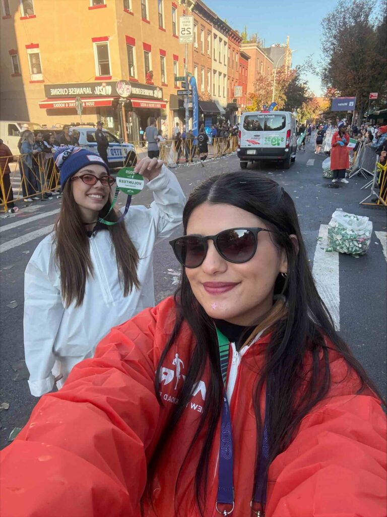 Au Pair in America au pair volunteers at the 2025 NYC Marathon