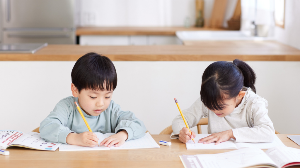 children writing letters